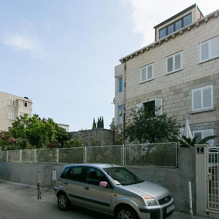 Yellow Room Guesthouse Dubrovnik Bagian luar foto